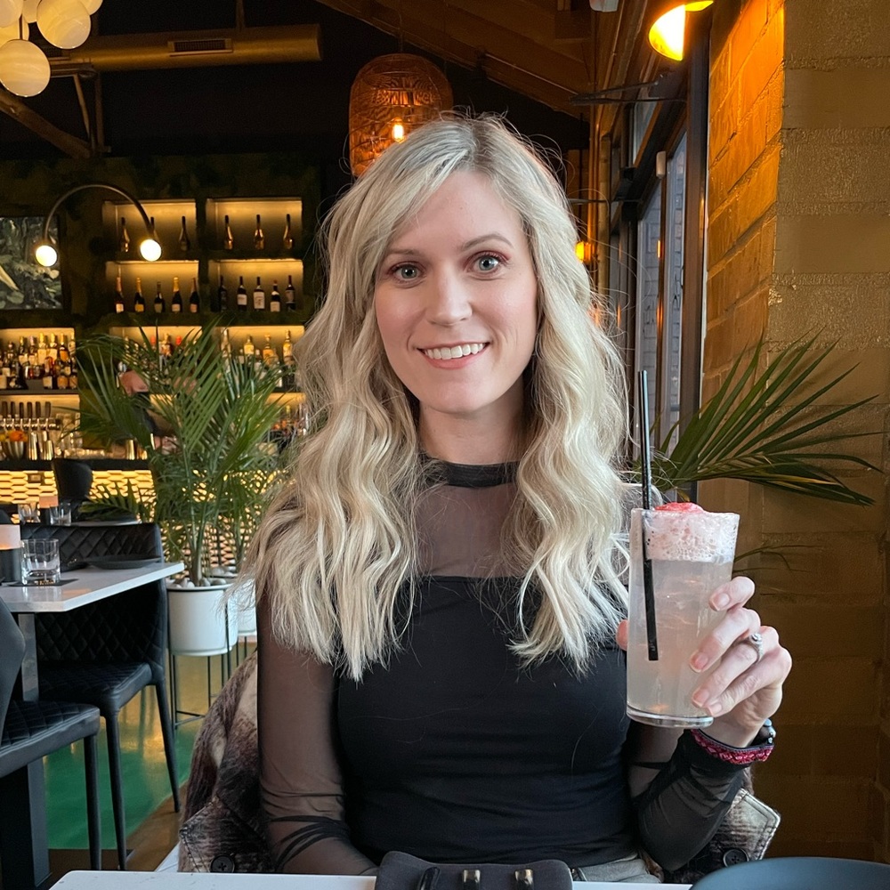 Meet your Posher, Lana